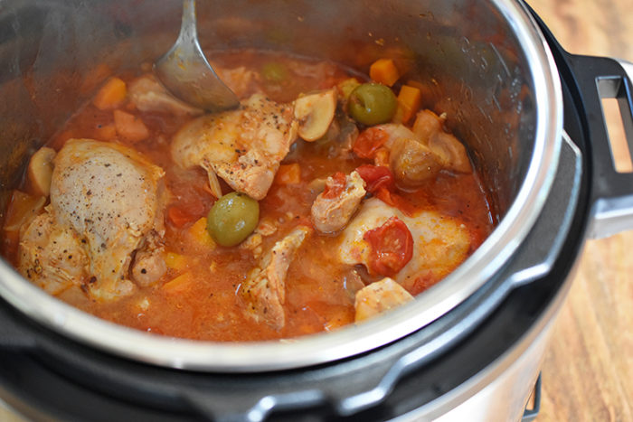 PRESSURE COOKER SUMMER ITALIAN CHICKEN instapot recipes